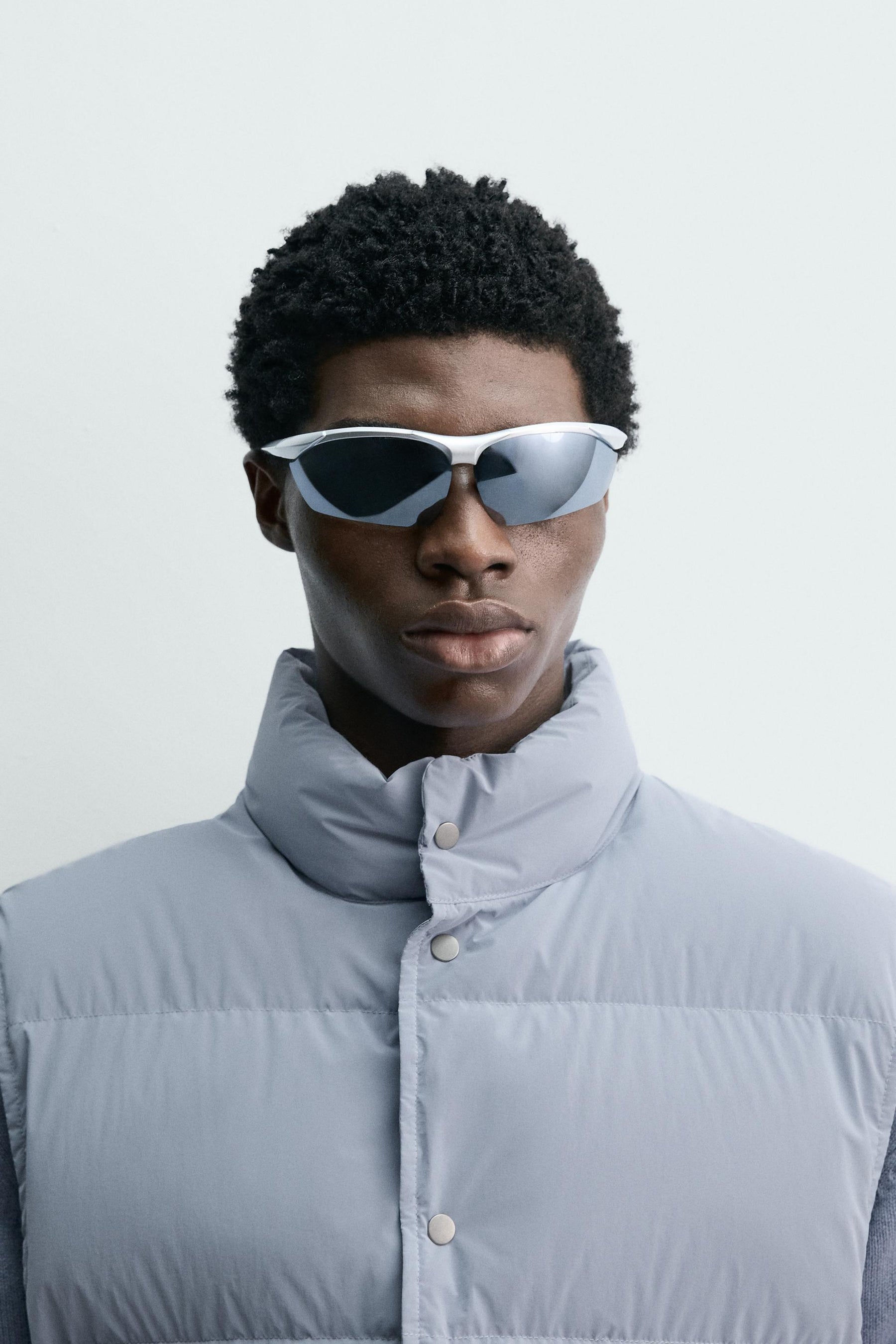 LIGHTWEIGHT SUNGLASSES - Image 1