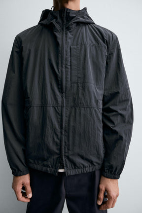 LIGHTWEIGHT WATER-REPELLENT TECHNICAL JACKET - Image 5