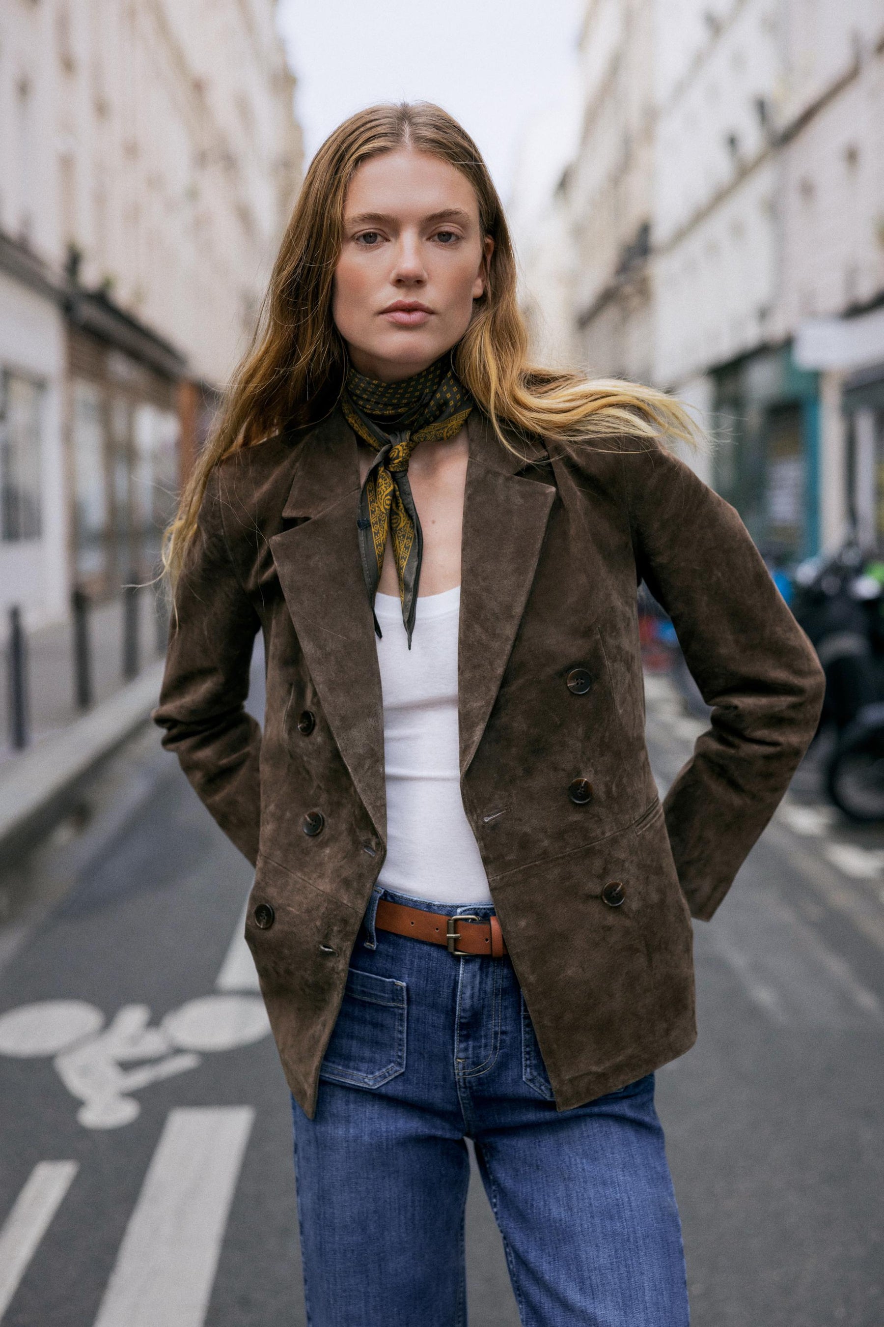 LEATHER DOUBLE-BREASTED BLAZER