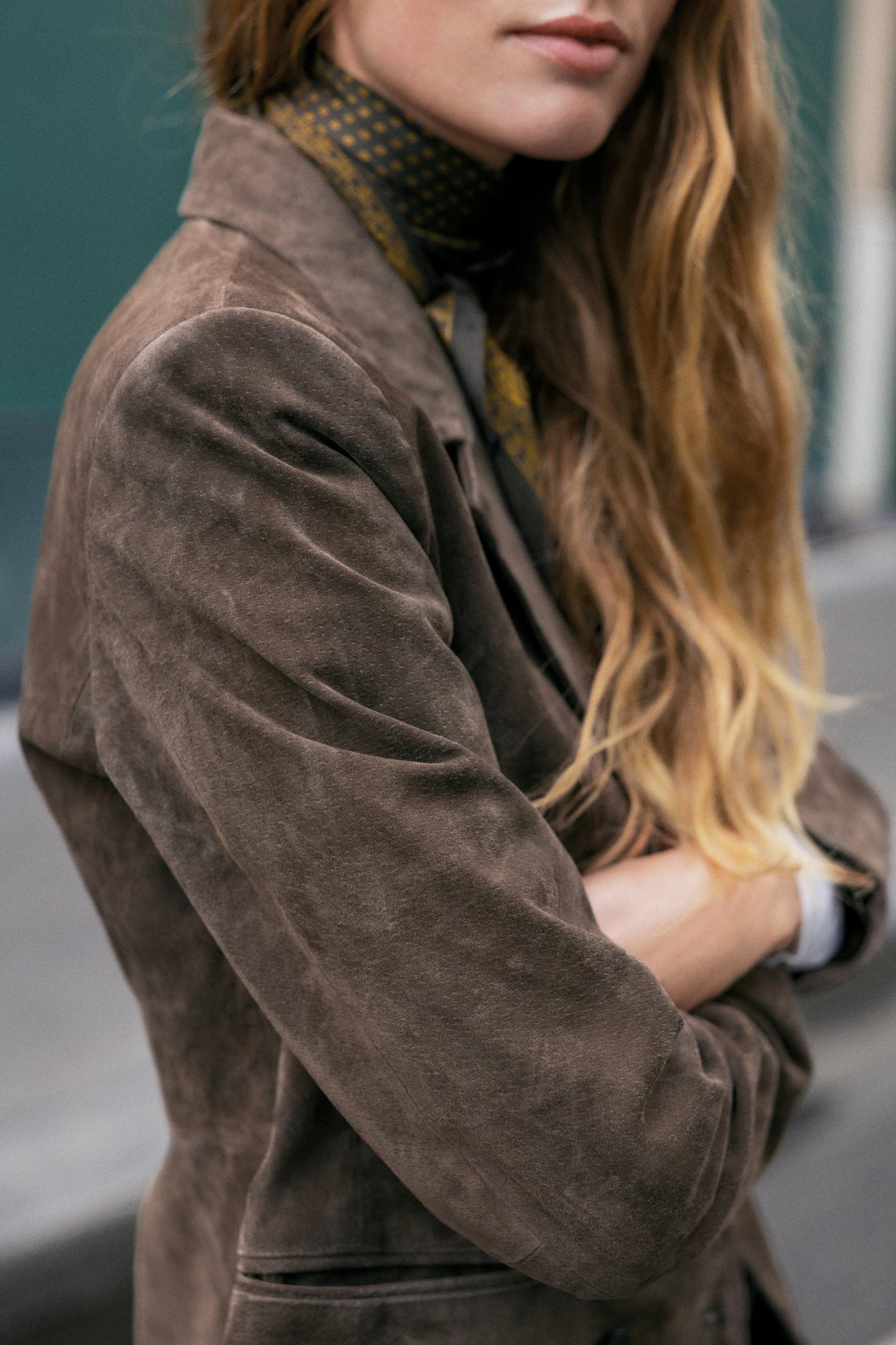 LEATHER DOUBLE-BREASTED BLAZER