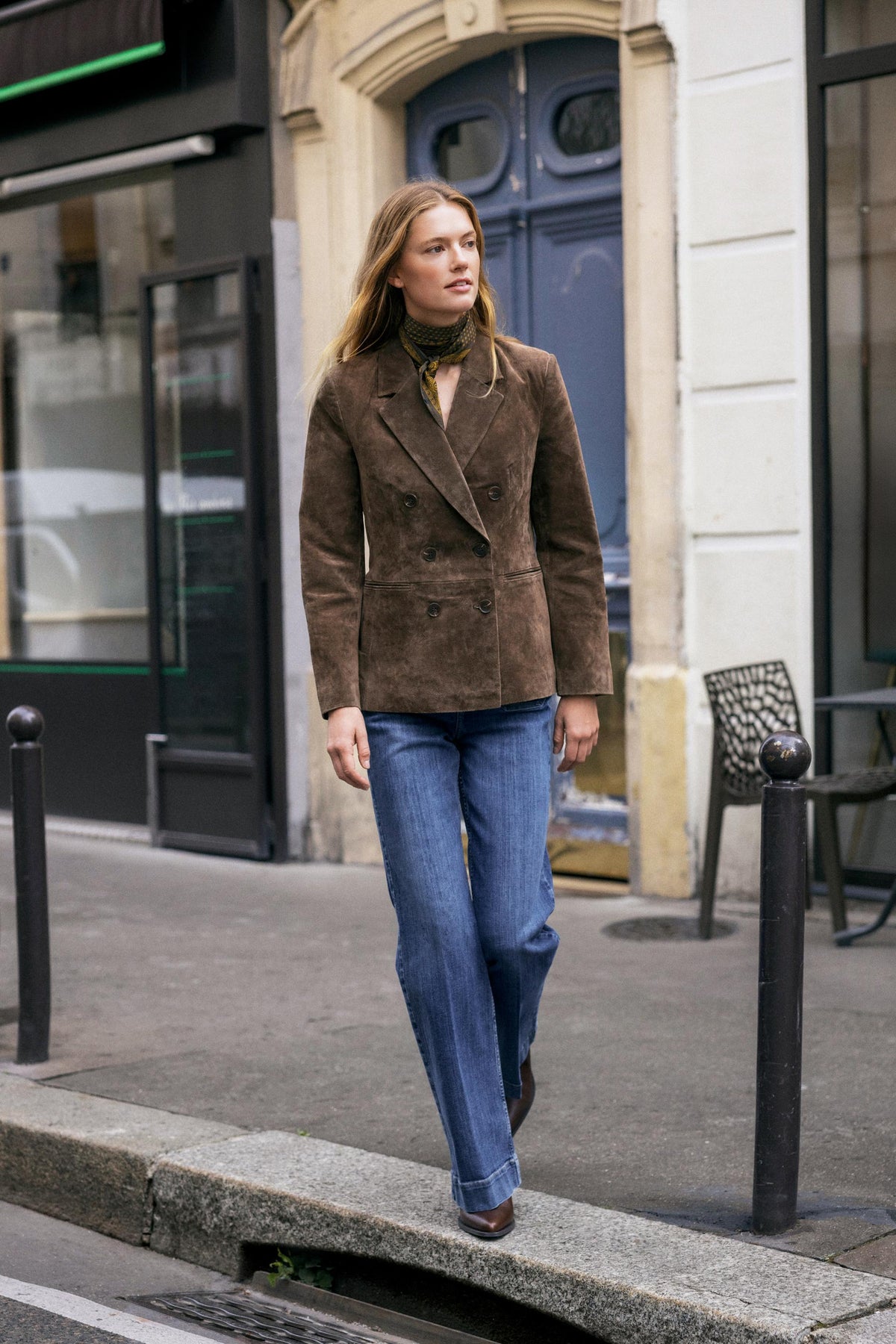 LEATHER DOUBLE-BREASTED BLAZER