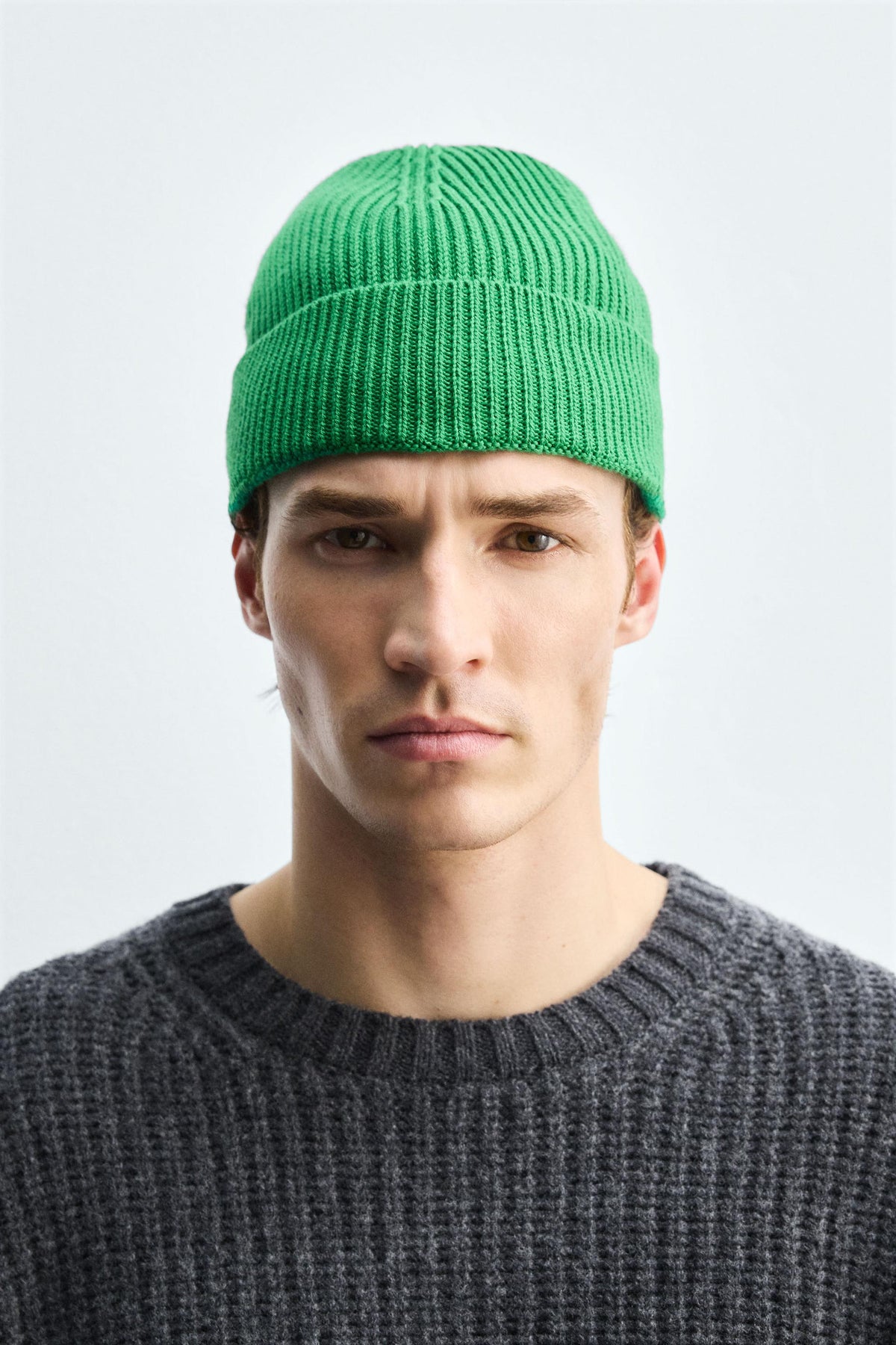BASIC KNIT BEANIE - Image 1