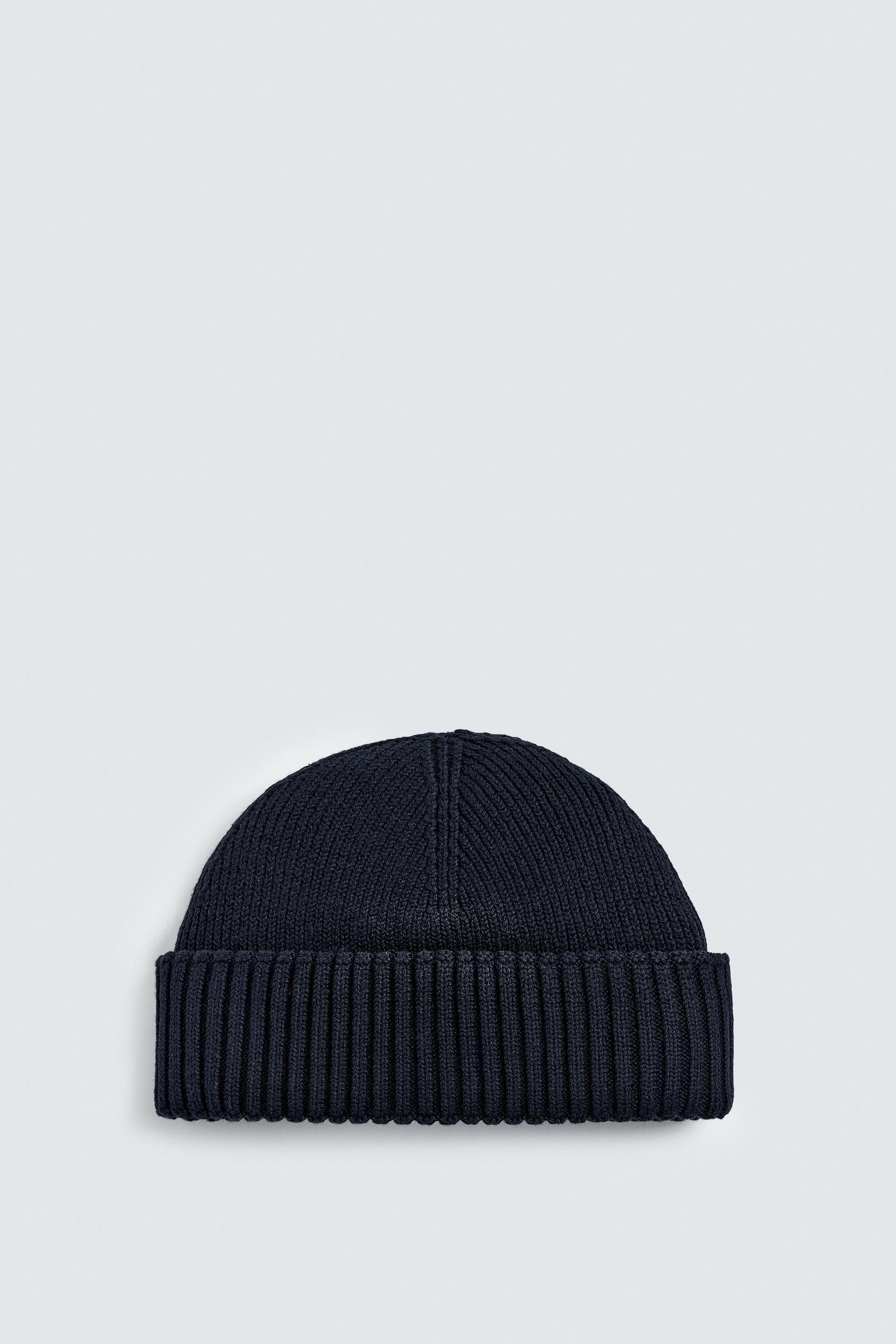 BASIC SHORT BEANIE - Image 1