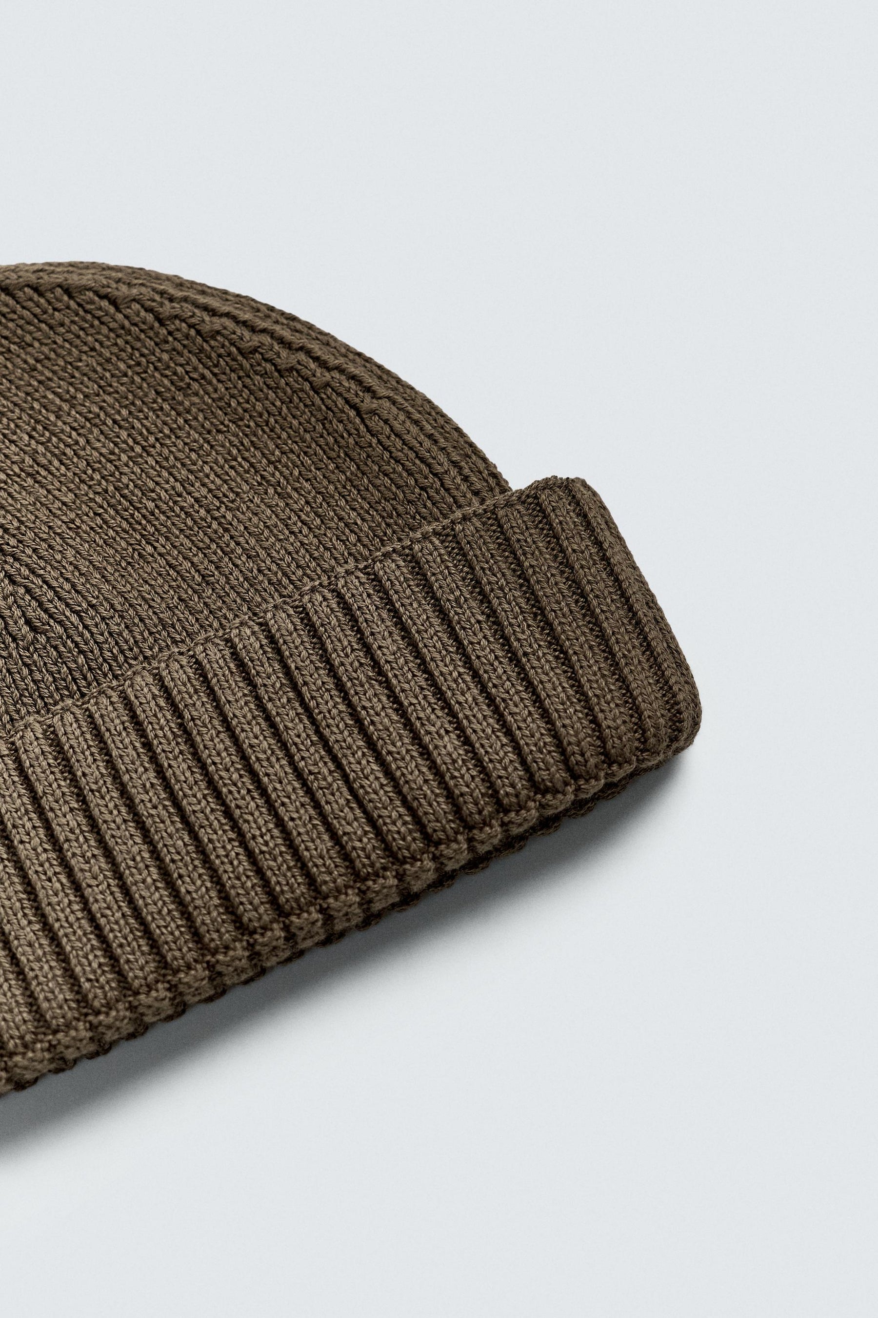 BASIC SHORT BEANIE - Image 5