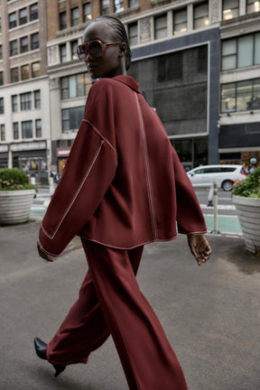 Contrast Topstitched Wide-Leg Trousers