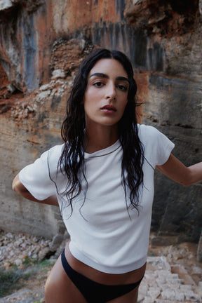 SHORT SLEEVE KNIT TOP WITH PIPING - Image 6