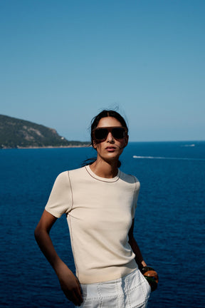 SHORT SLEEVE KNIT TOP WITH PIPING - Image 1