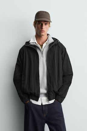 LIGHTWEIGHT WATER-REPELLENT TECHNICAL JACKET - Image 2