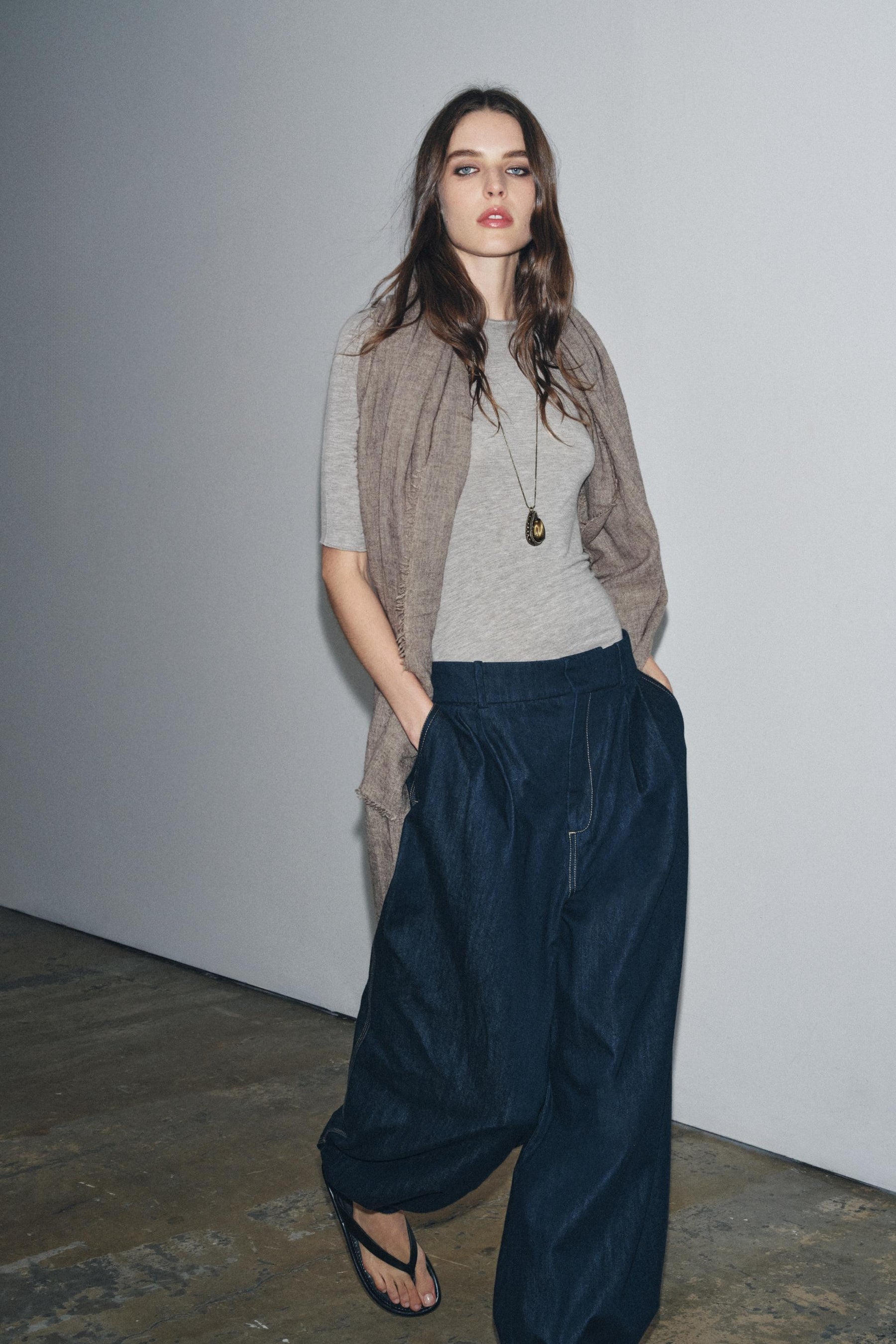 Three-quarter sleeve shirt