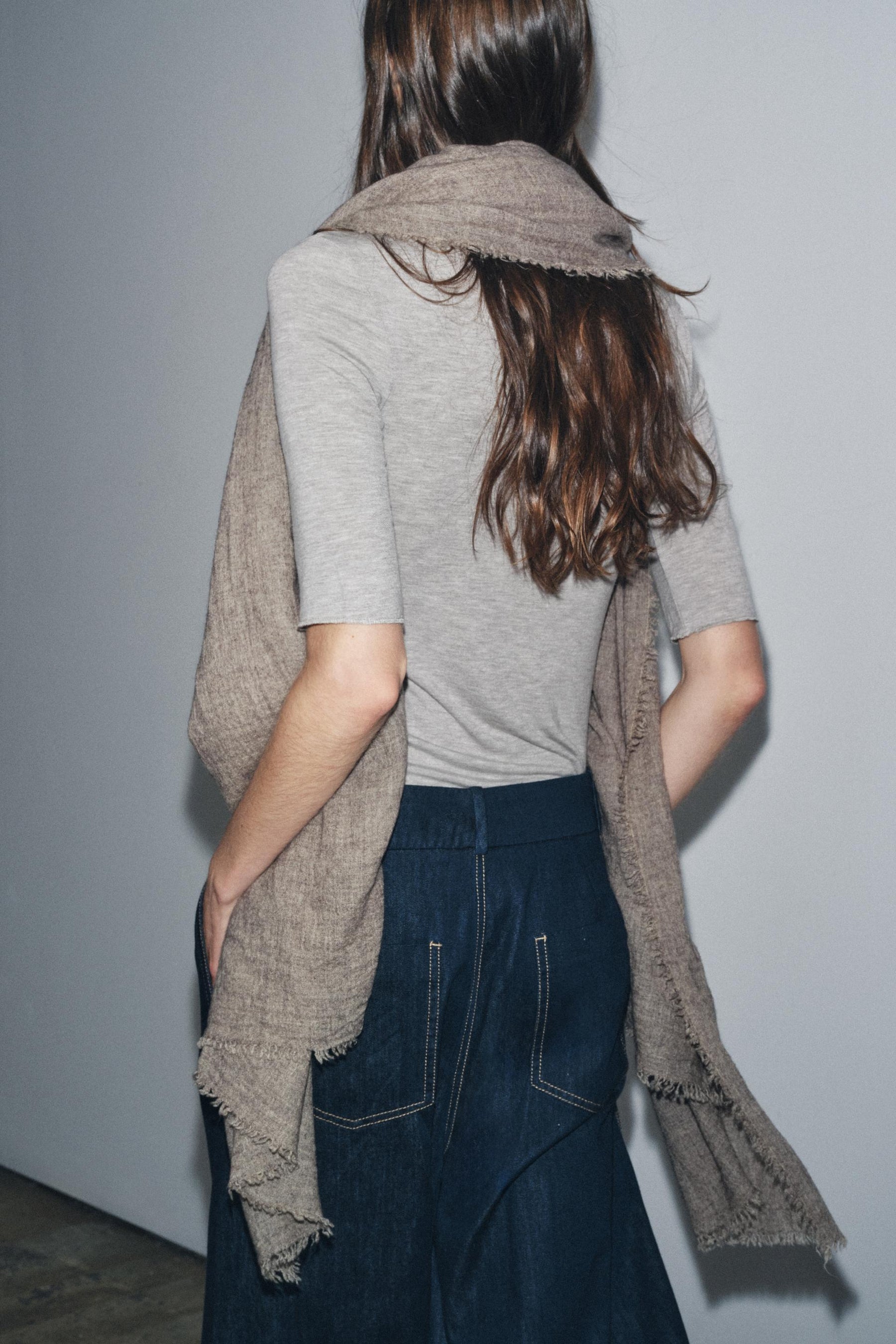 Three-quarter sleeve shirt