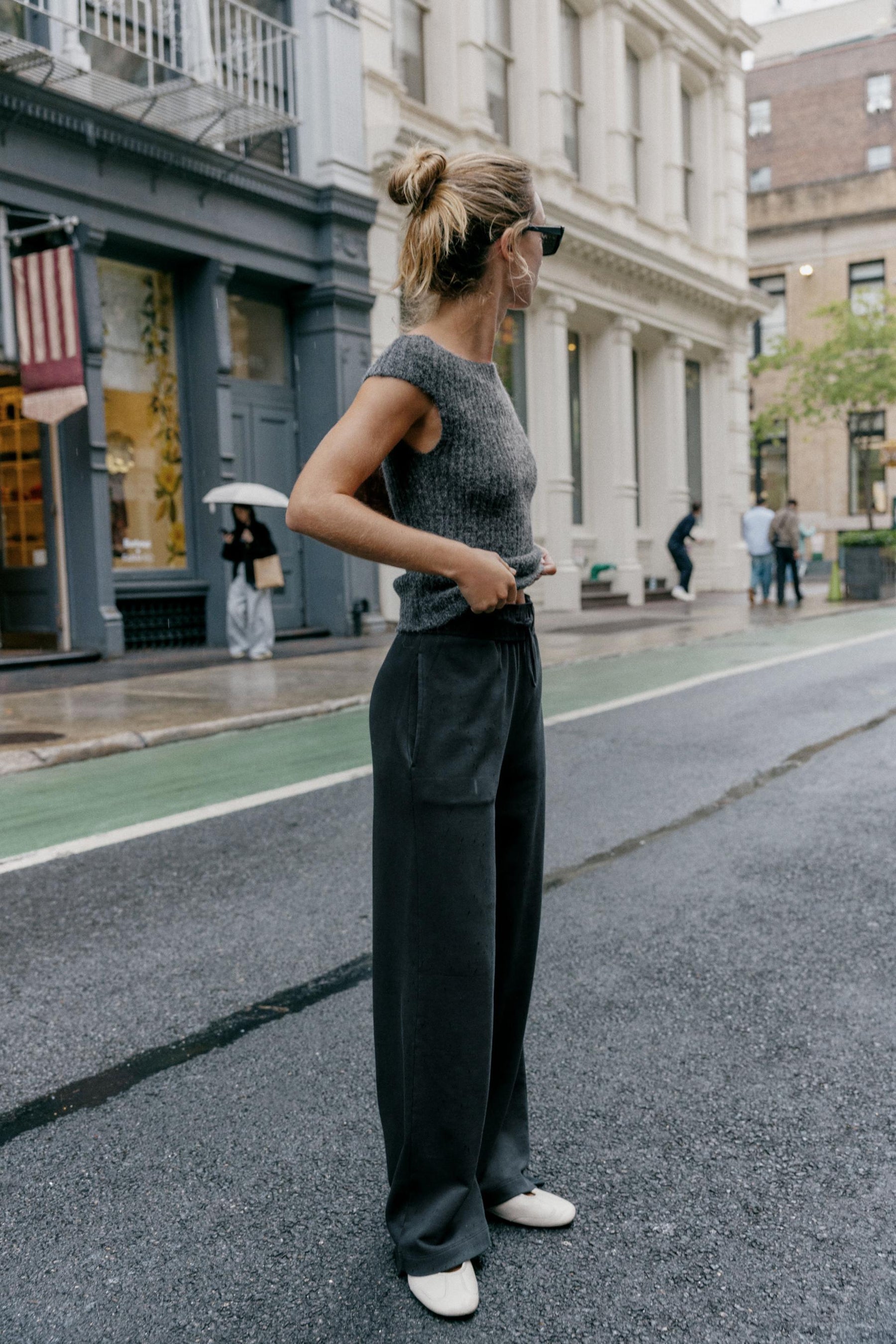 CONTRAST WASHED TROUSERS