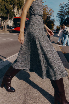 TEXTURED BELTED DRESS - Image 4