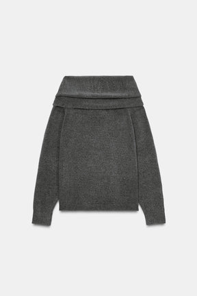 Off-the-shoulder knit jumper