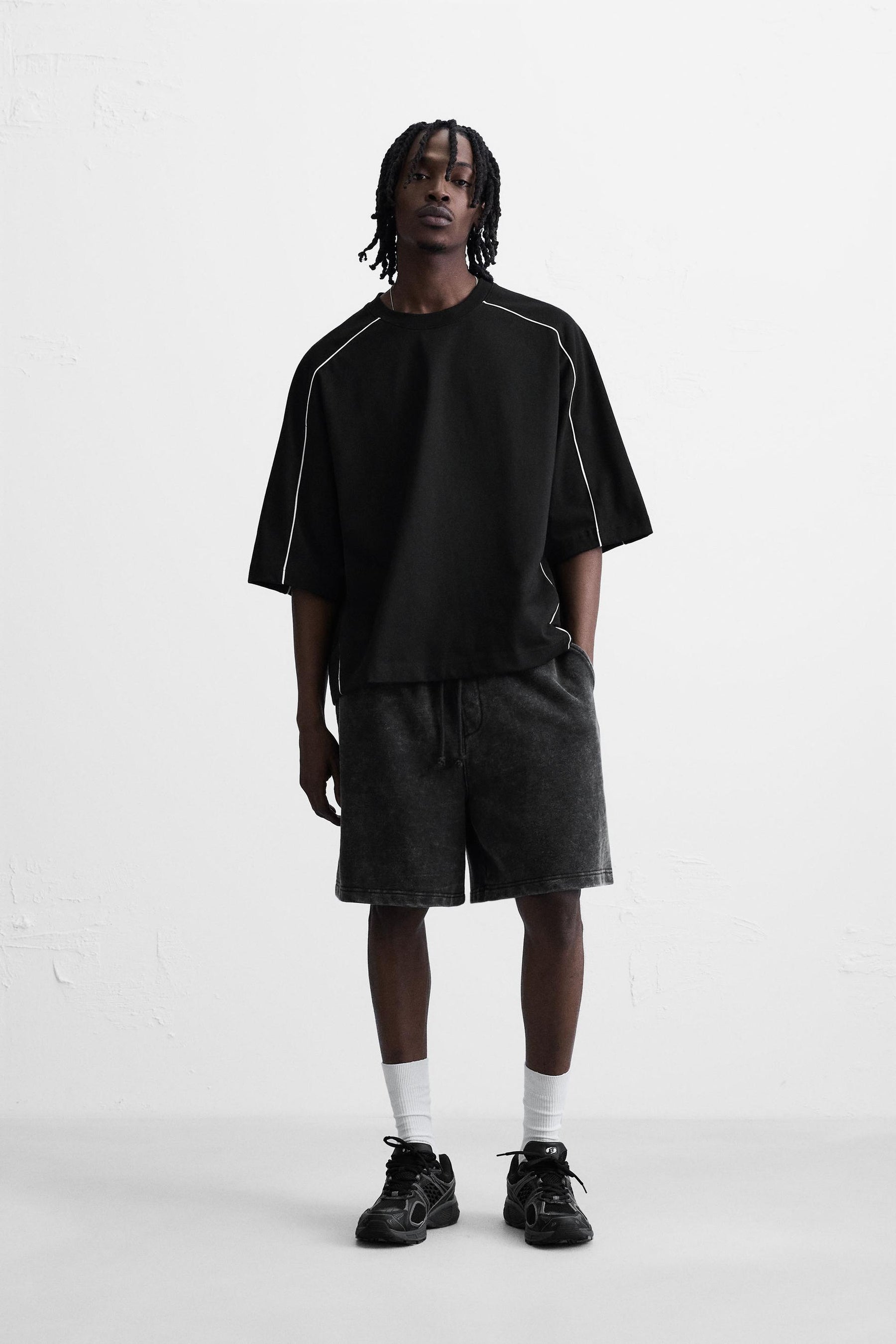 SWEATSHIRT WITH CONTRAST PIPING - Image 1