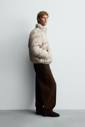 ABSTRACT PRINT PUFFER JACKET - Image 4