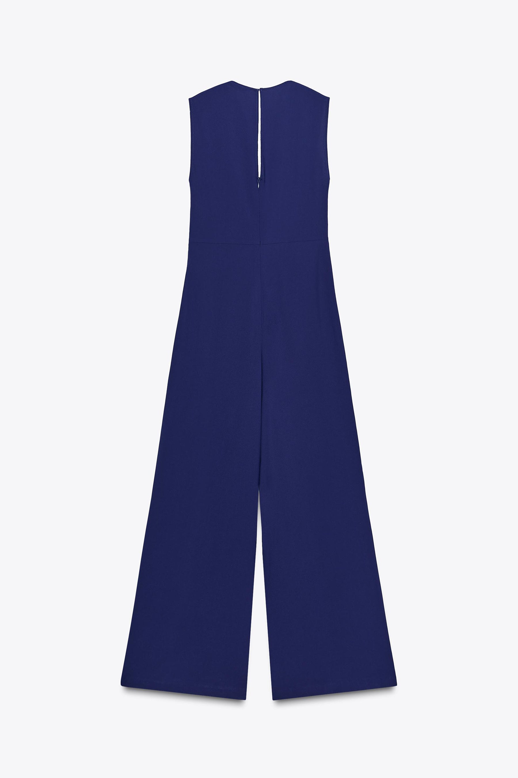 JUMPSUIT WITH HARDWARE BELT - Image 5