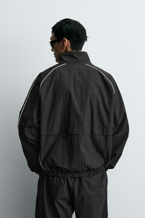 CONTRAST TECHNICAL JACKET - Image 3