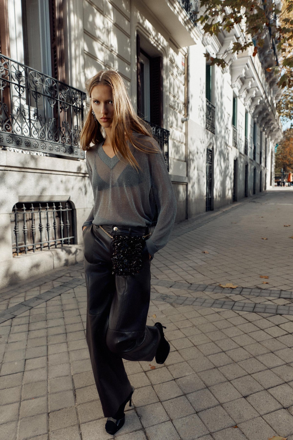 METALLIC THREAD KNIT JUMPER