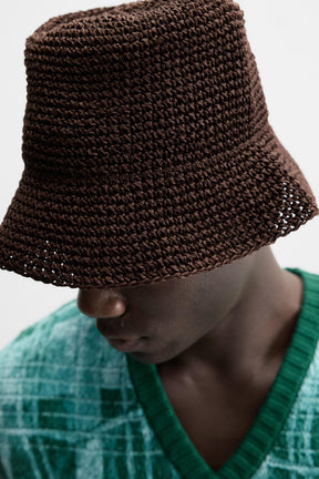CROCHET BUCKET HAT - Image 4