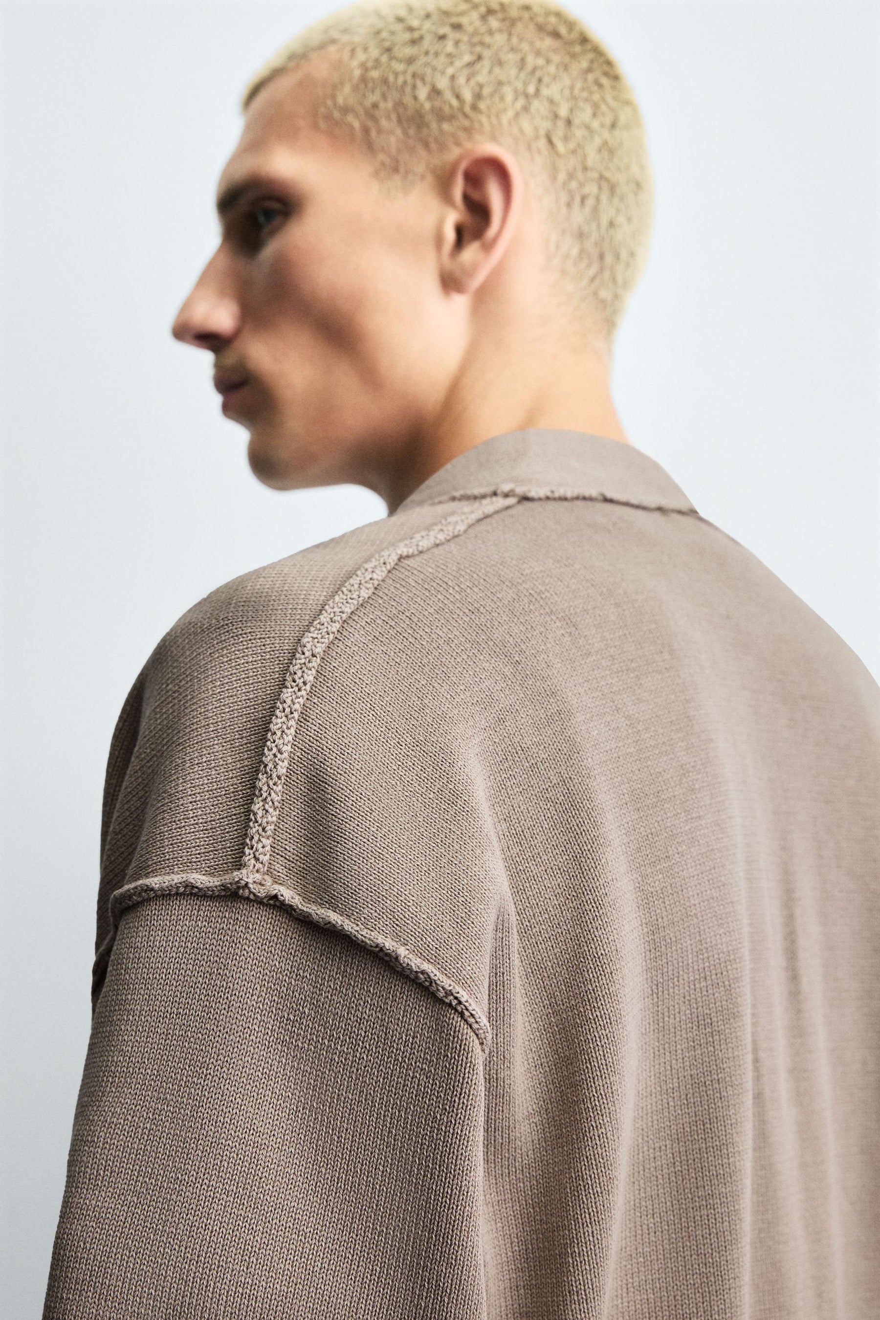 REVERSIBLE CARDIGAN WITH REVERSE EFFECT - Image 6