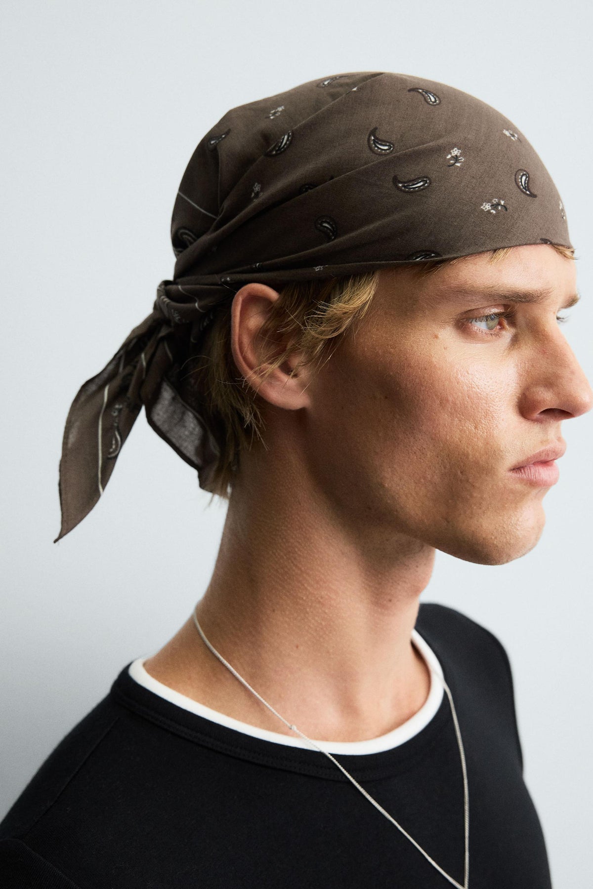 PAISLEY PRINT BANDANA - Image 2