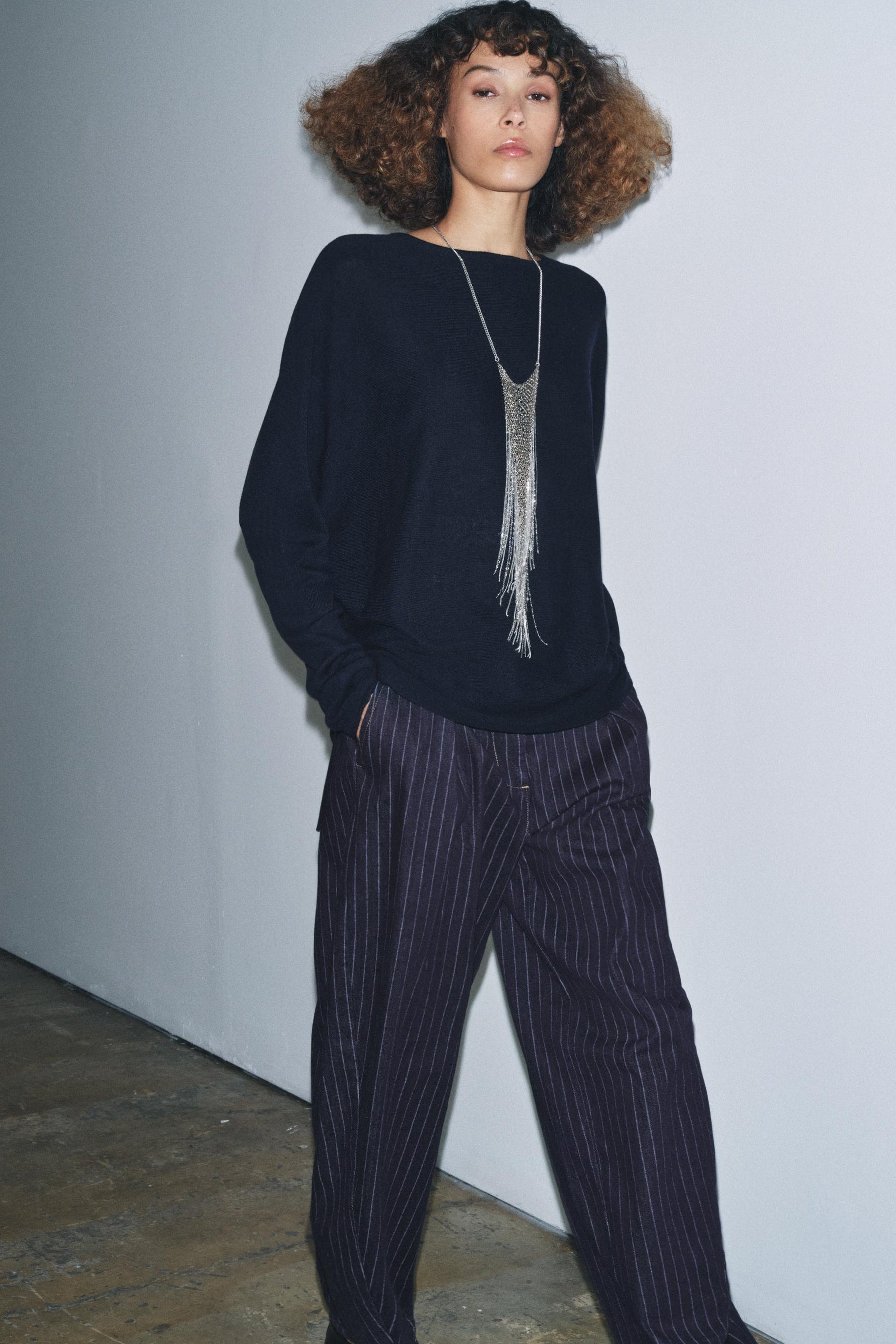 LONG CAPE KNIT SWEATER - Image 4