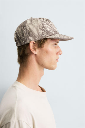 ABSTRACT PRINT CAP - Image 2