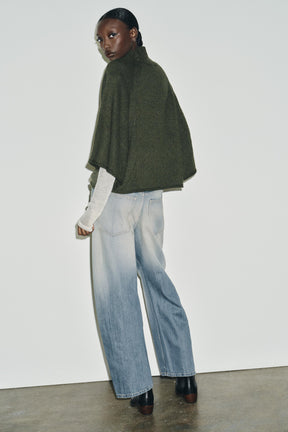 WIDE SLEEVE KNIT JUMPER