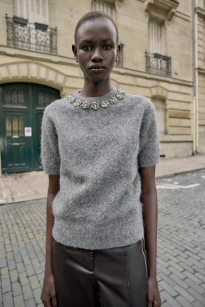 Knit Jumper with Jewel