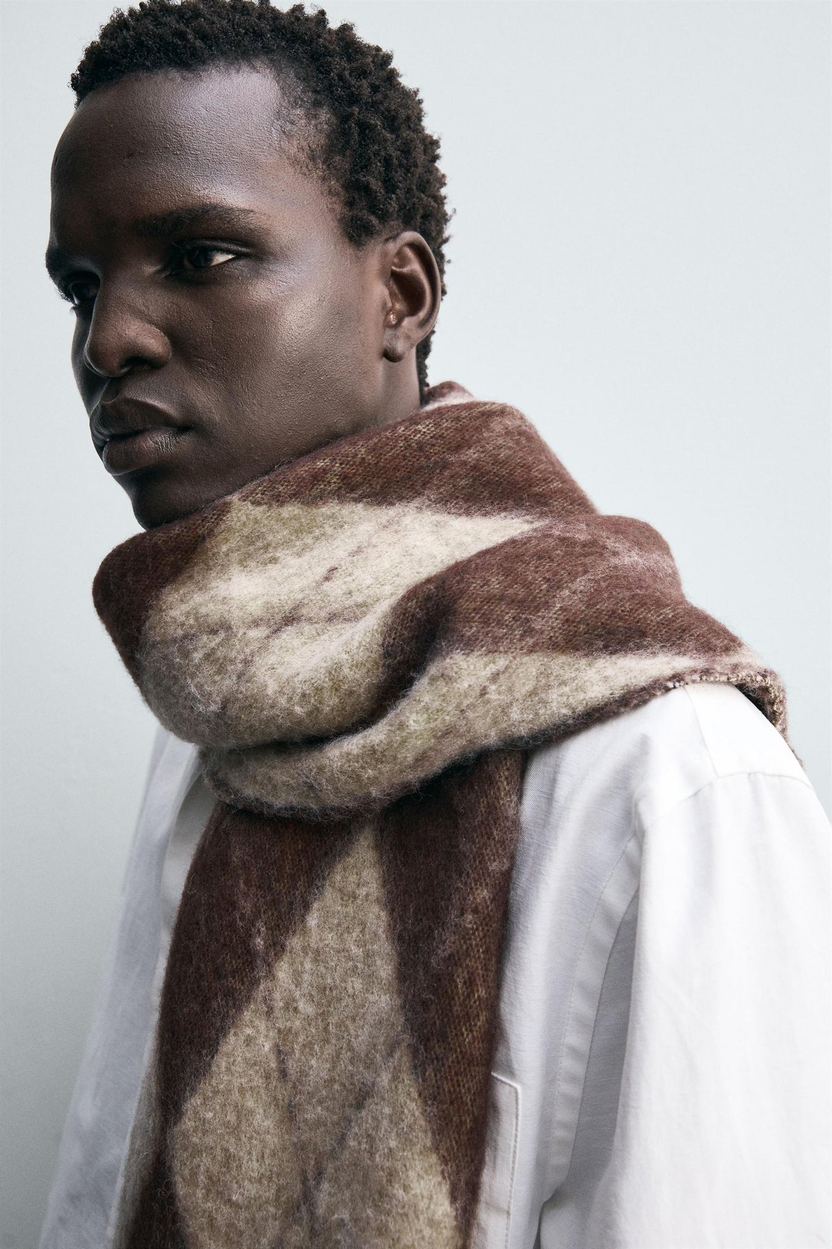 DIAMOND JACQUARD SCARF - Image 2