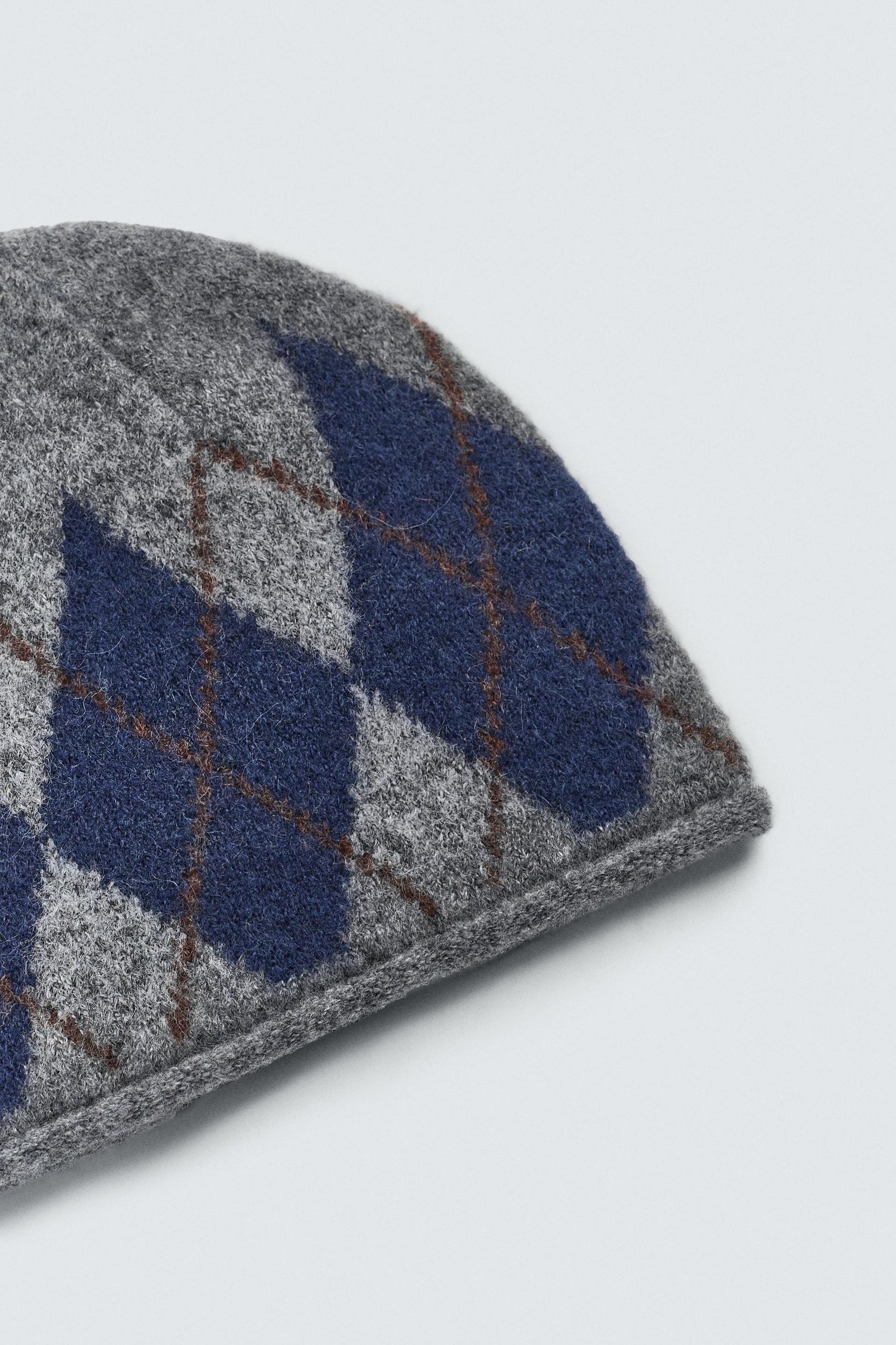 ARGYLE JACQUARD BEANIE - Image 6