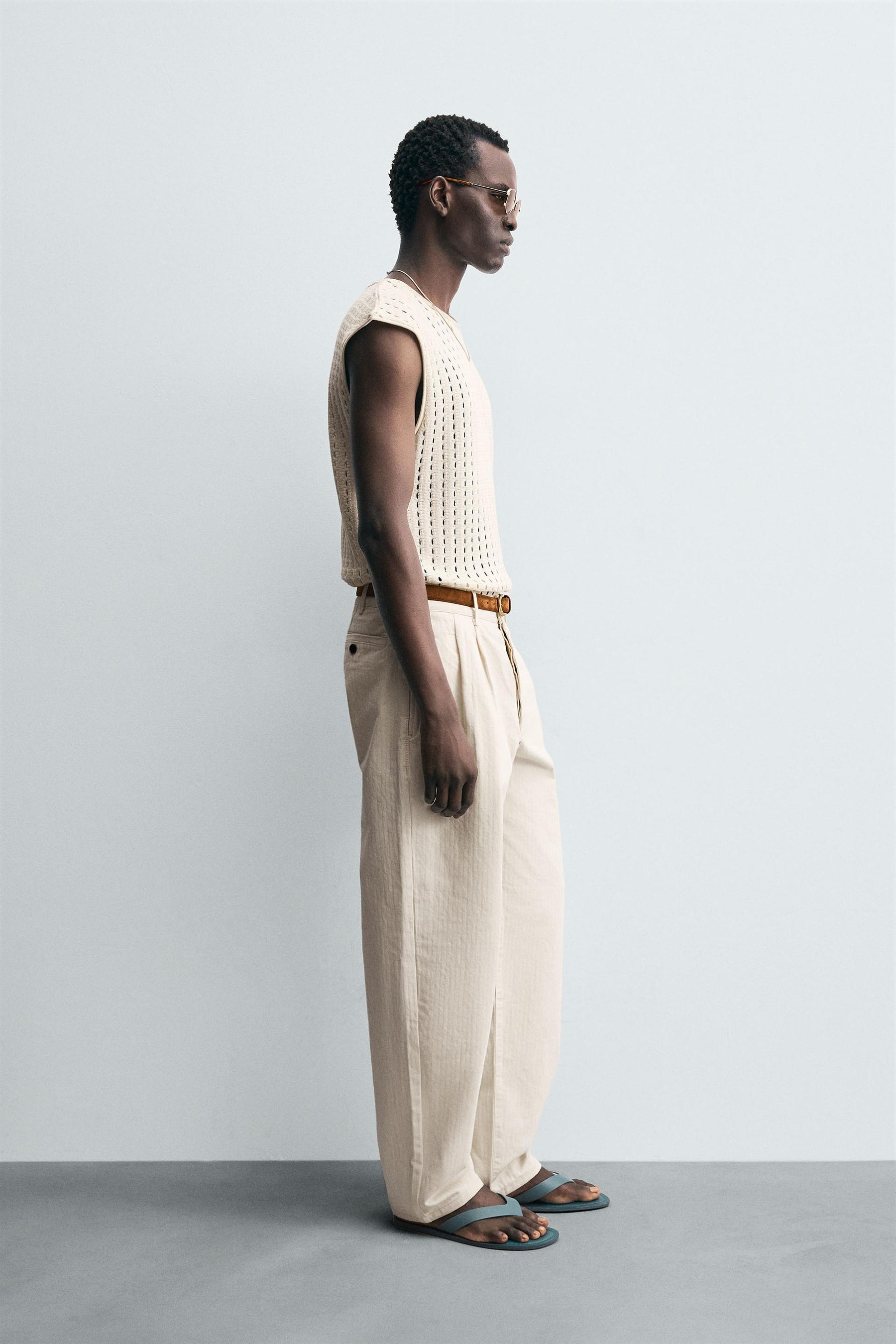 SLEEVELESS KNIT T-SHIRT - Image 4