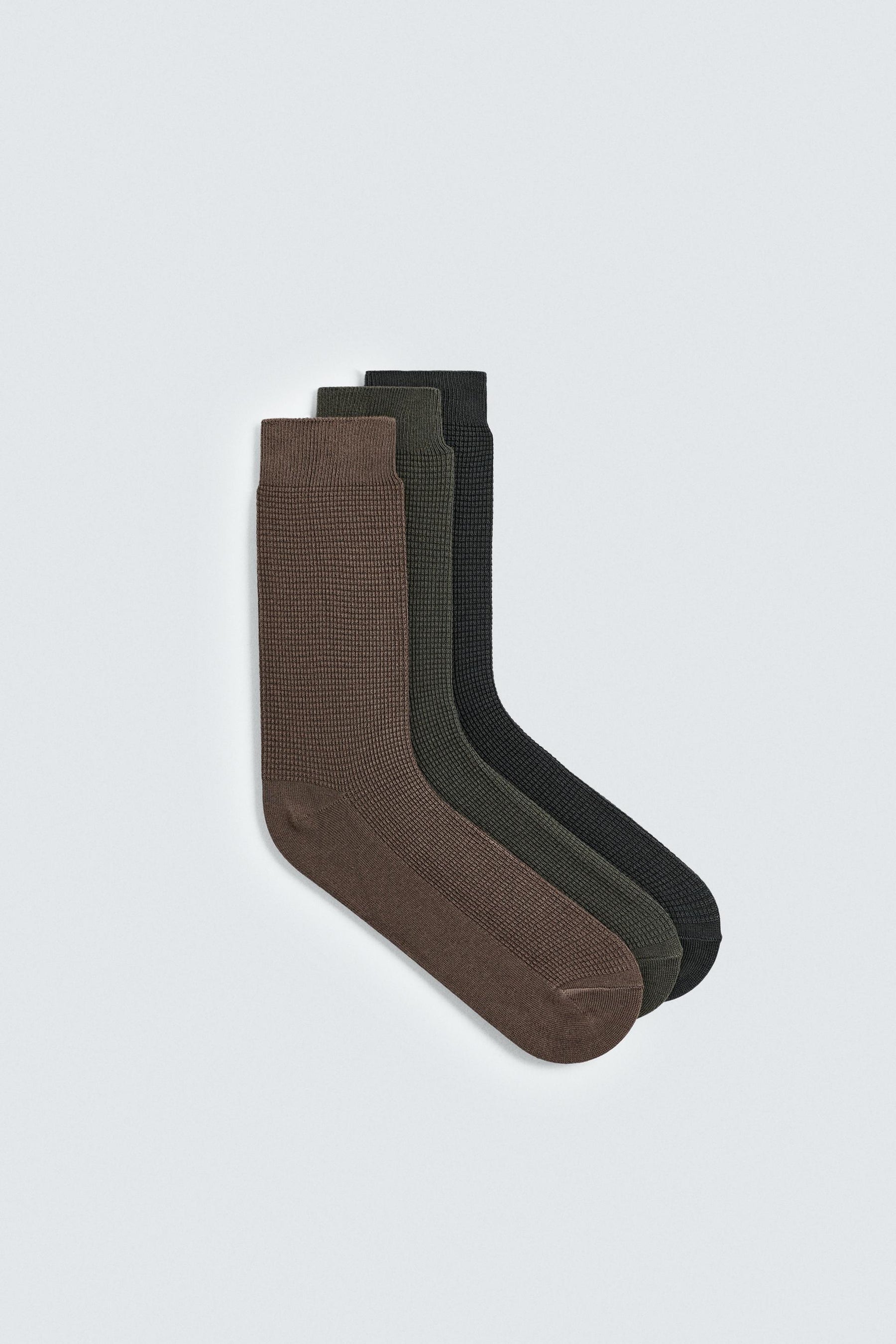 3-PACK OF WAFFLE-KNIT SOCKS - Image 2