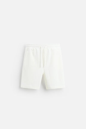 TEXTURED JOGGER BERMUDA SHORTS - Image 5