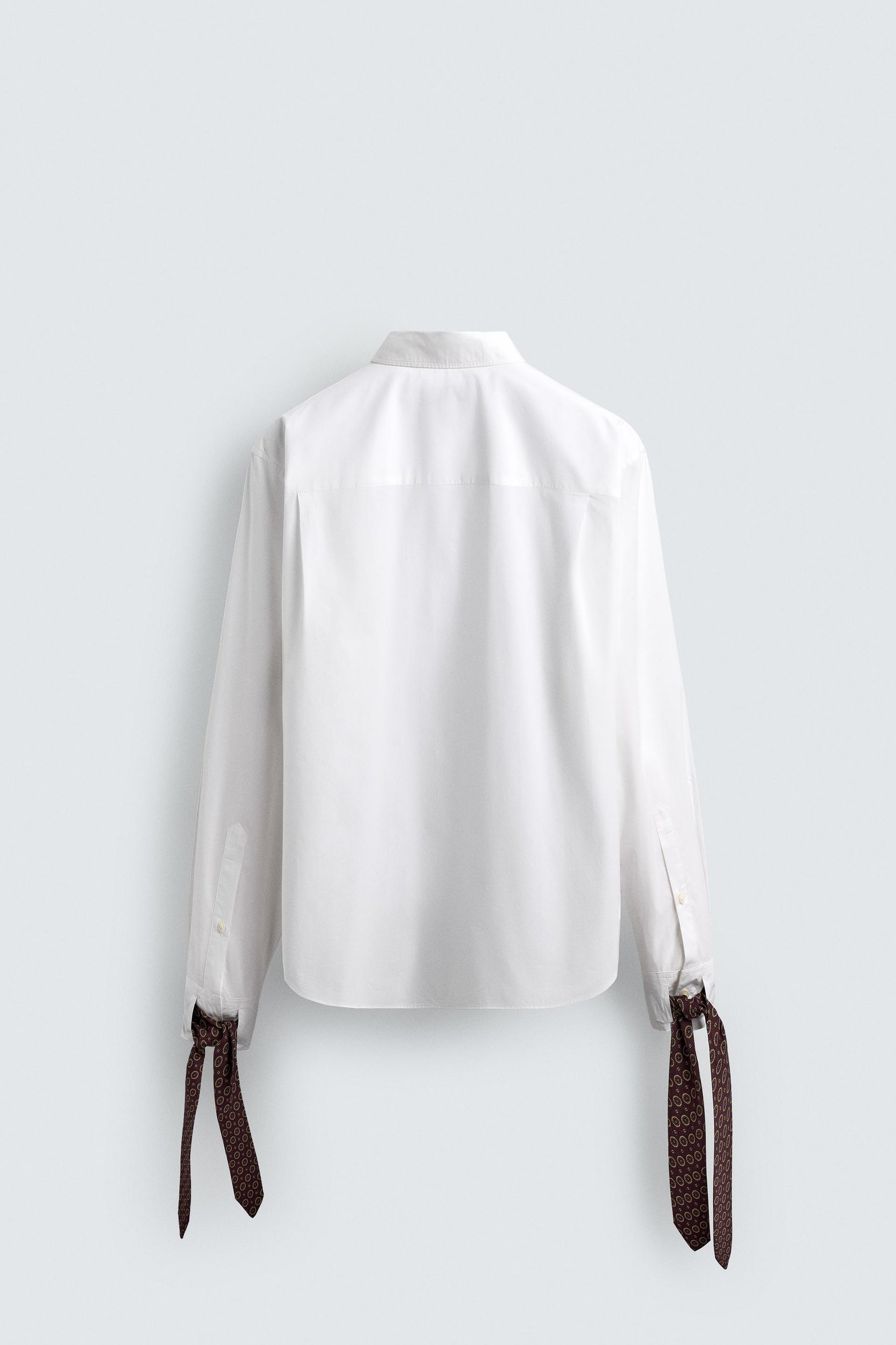LIMITED EDITION SHIRT WITH BOW DETAIL ON THE CHEST - Image 7
