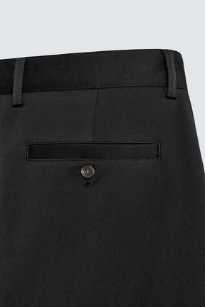 Pleated Relaxed Trousers