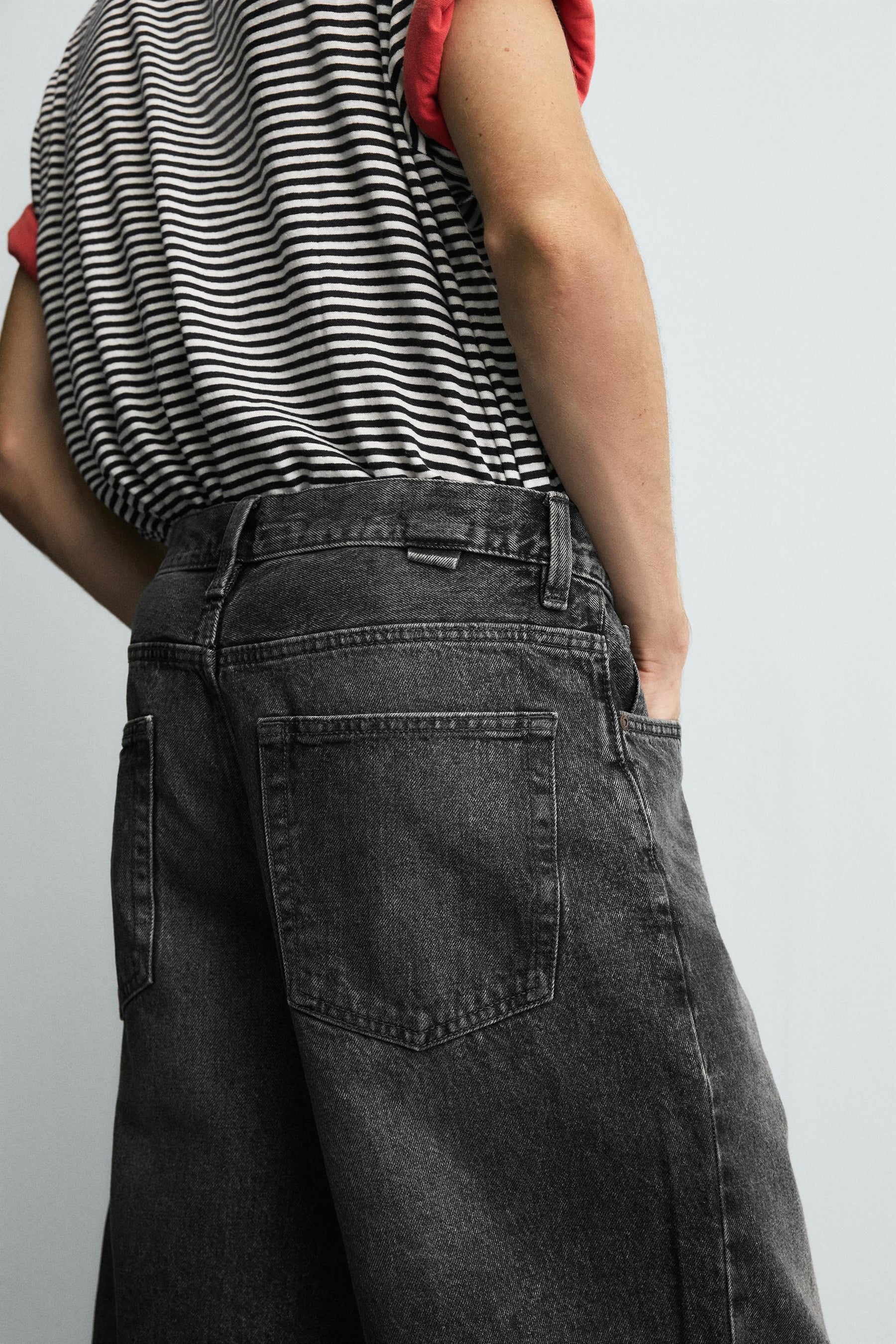 BAGGY FIT DENIM BERMUDA SHORTS - Image 6