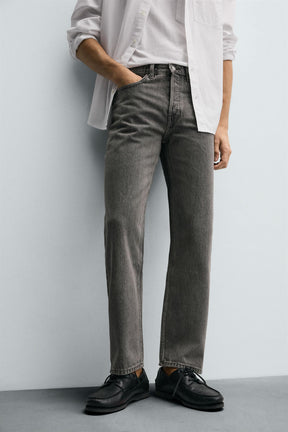 REGULAR STRAIGHT FIT JEANS - Image 5