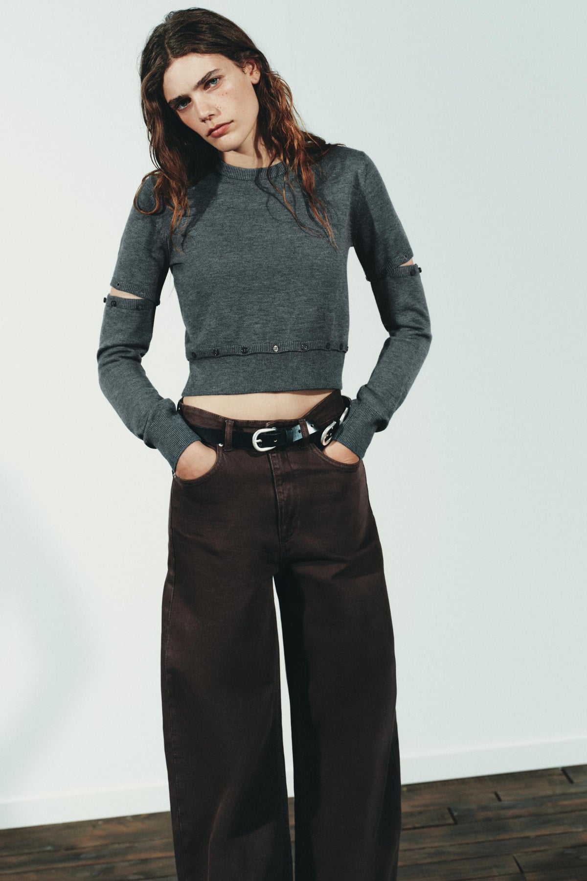 High-waist wide-leg jeans