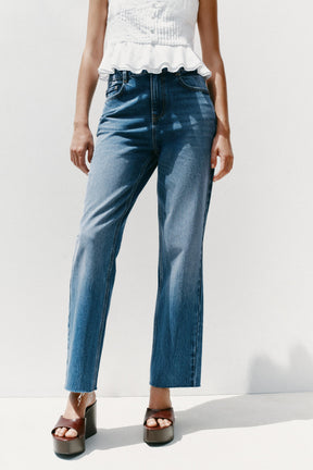Straight Ankle High-Waist Jeans