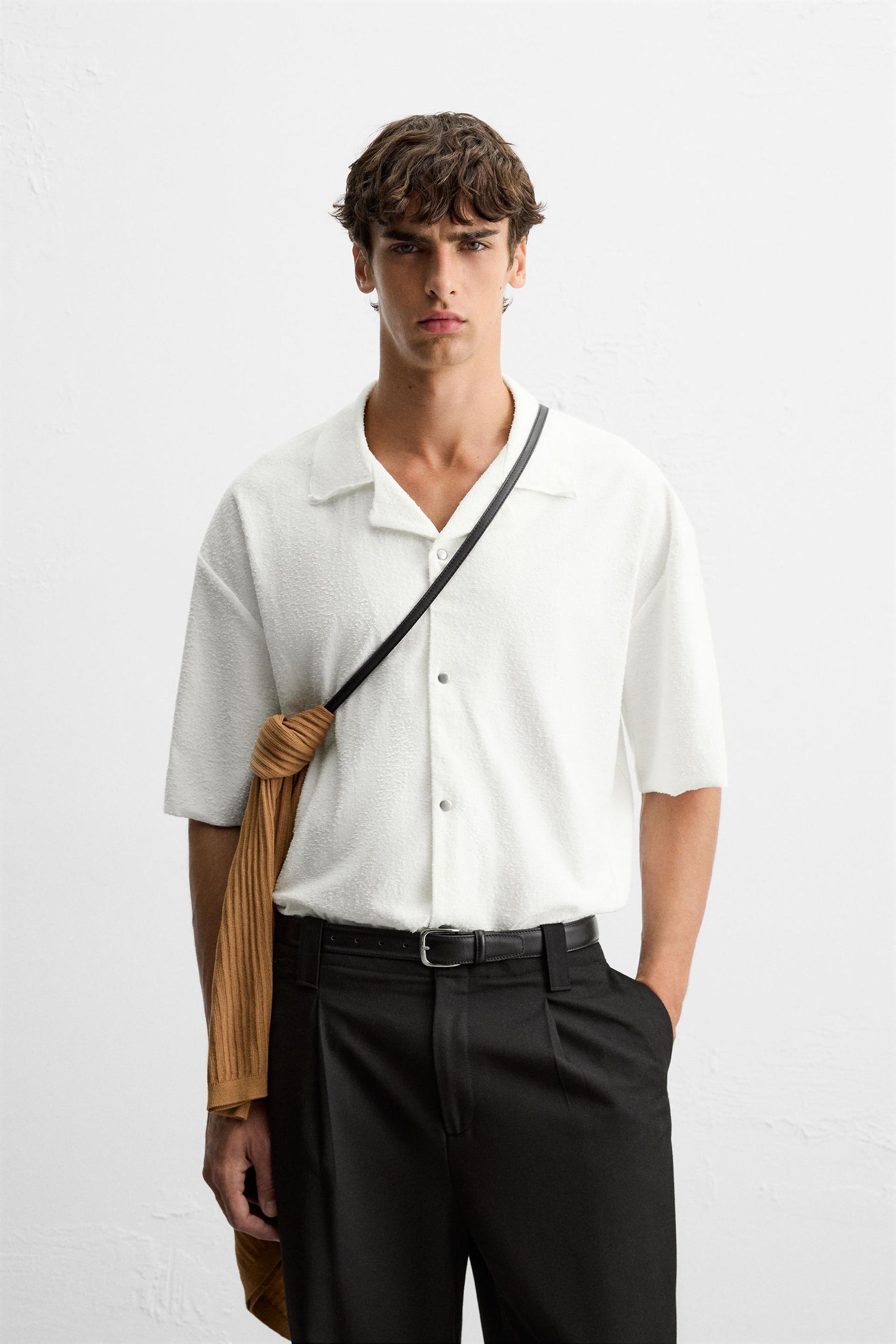 TEXTURED RELAXED FIT SHIRT - Image 2