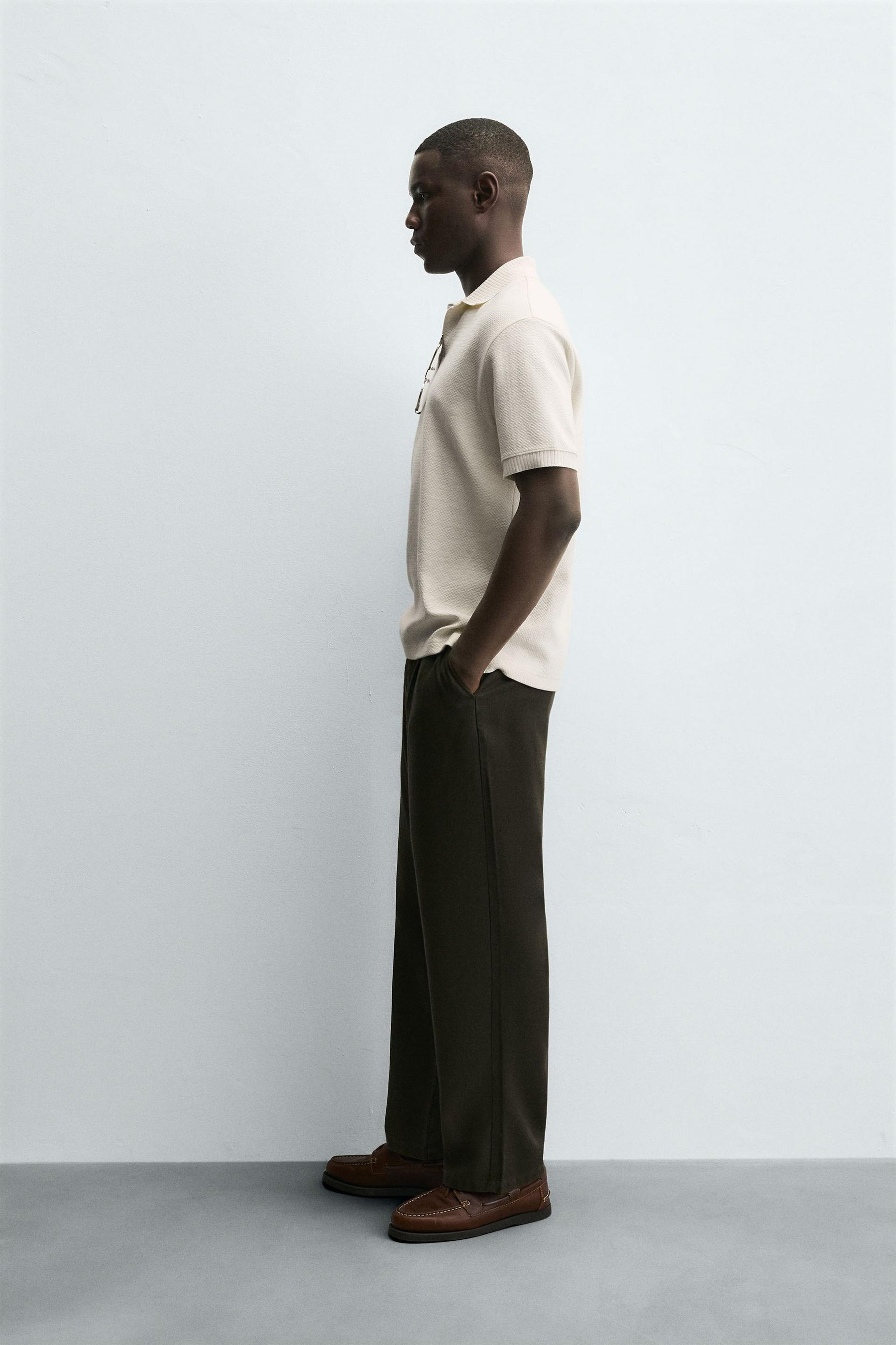 TEXTURED REGULAR FIT POLO SHIRT - Image 4