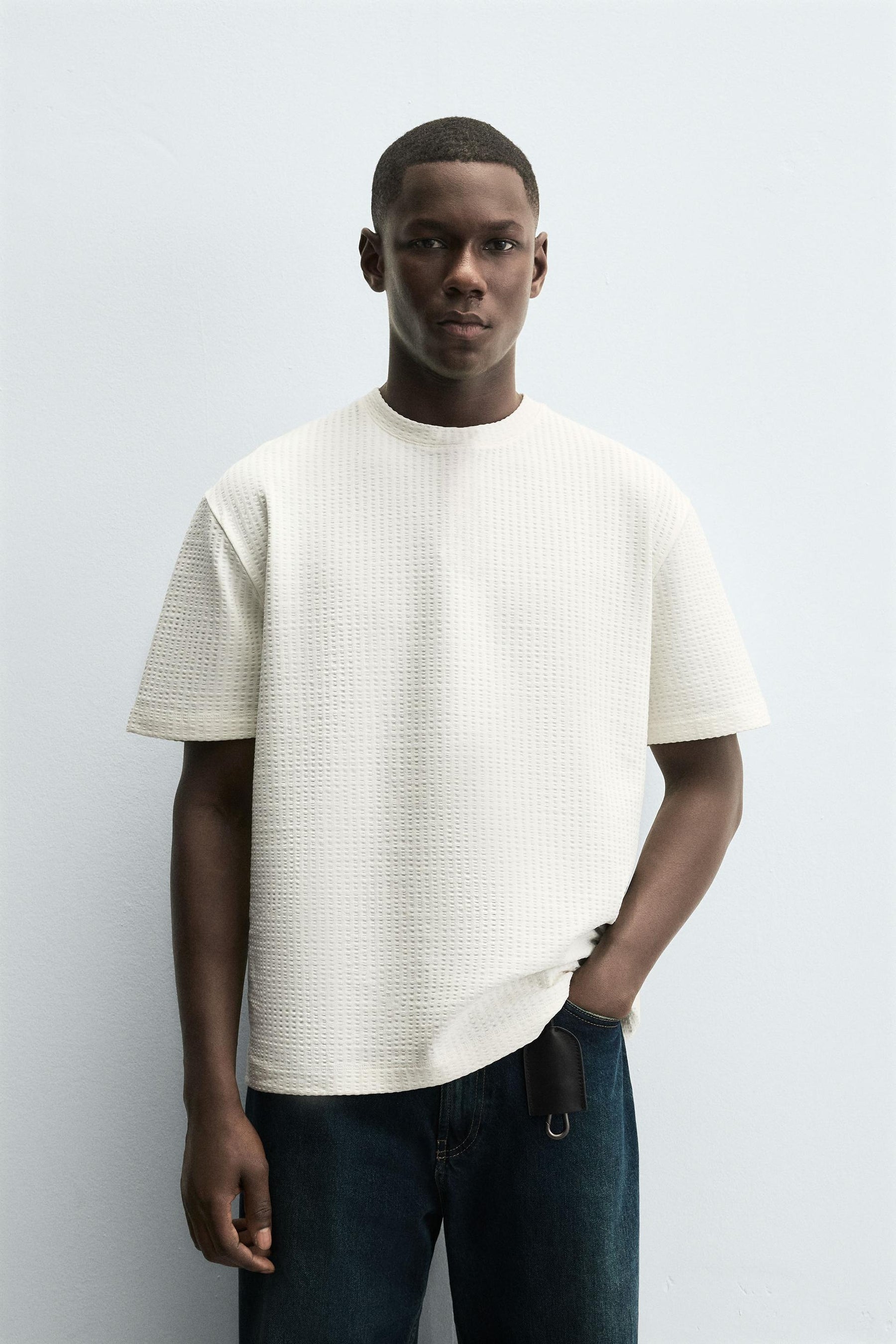 COMFORT SEERSUCKER T-SHIRT - Image 2