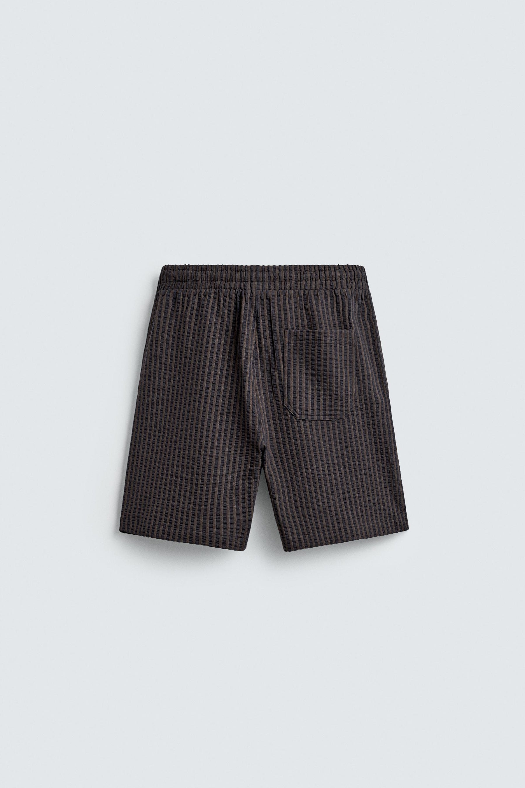 SEERSUCKER STRIPE COMFORT BERMUDA SHORTS - Image 8