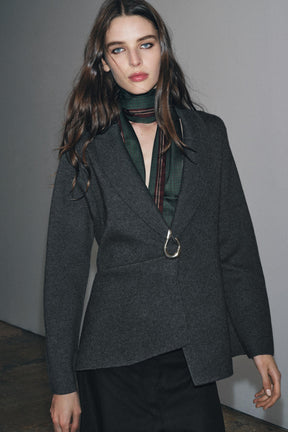 BROOCH KNIT BLAZER - Image 4