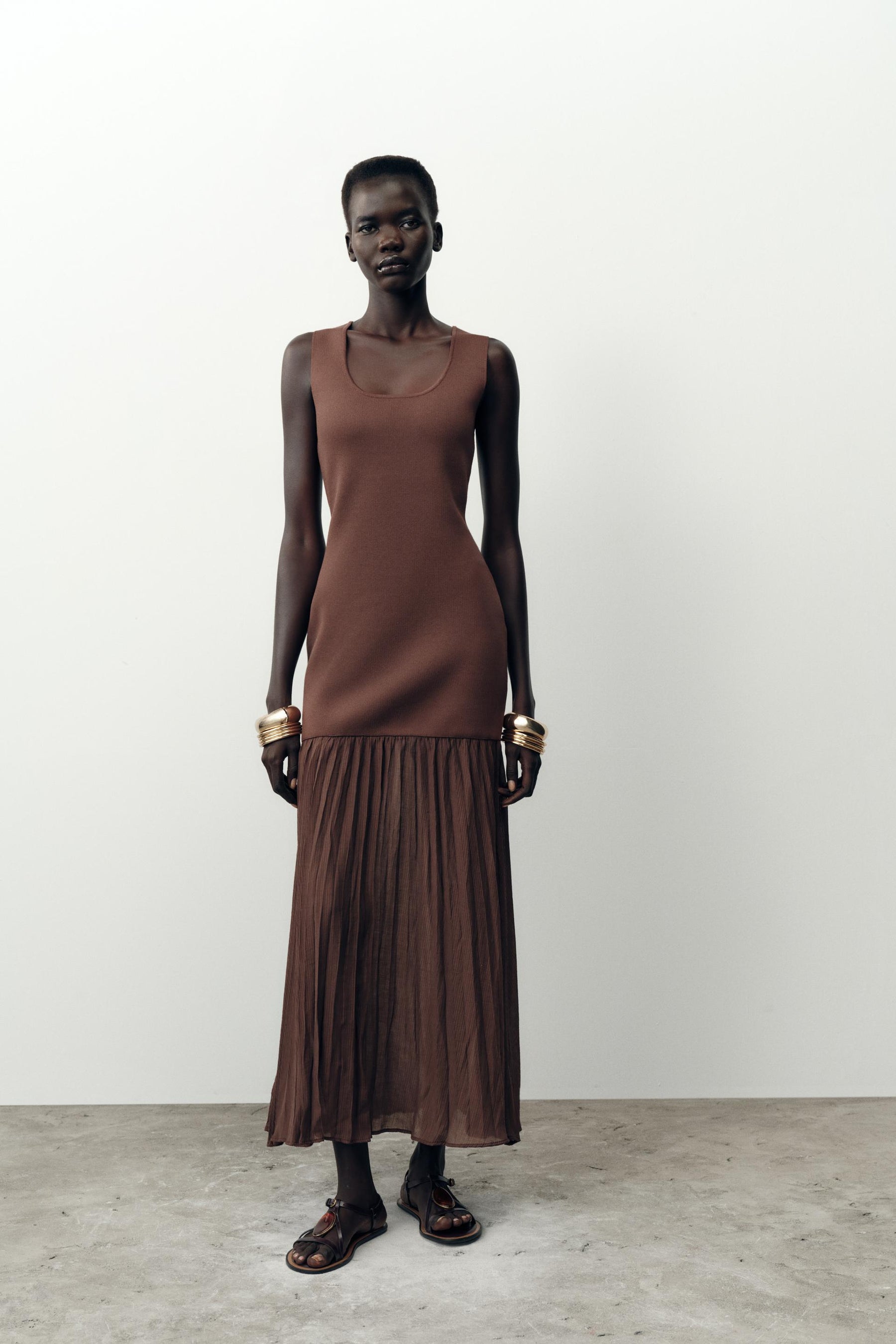 CONTRAST KNIT DRESS - Image 1