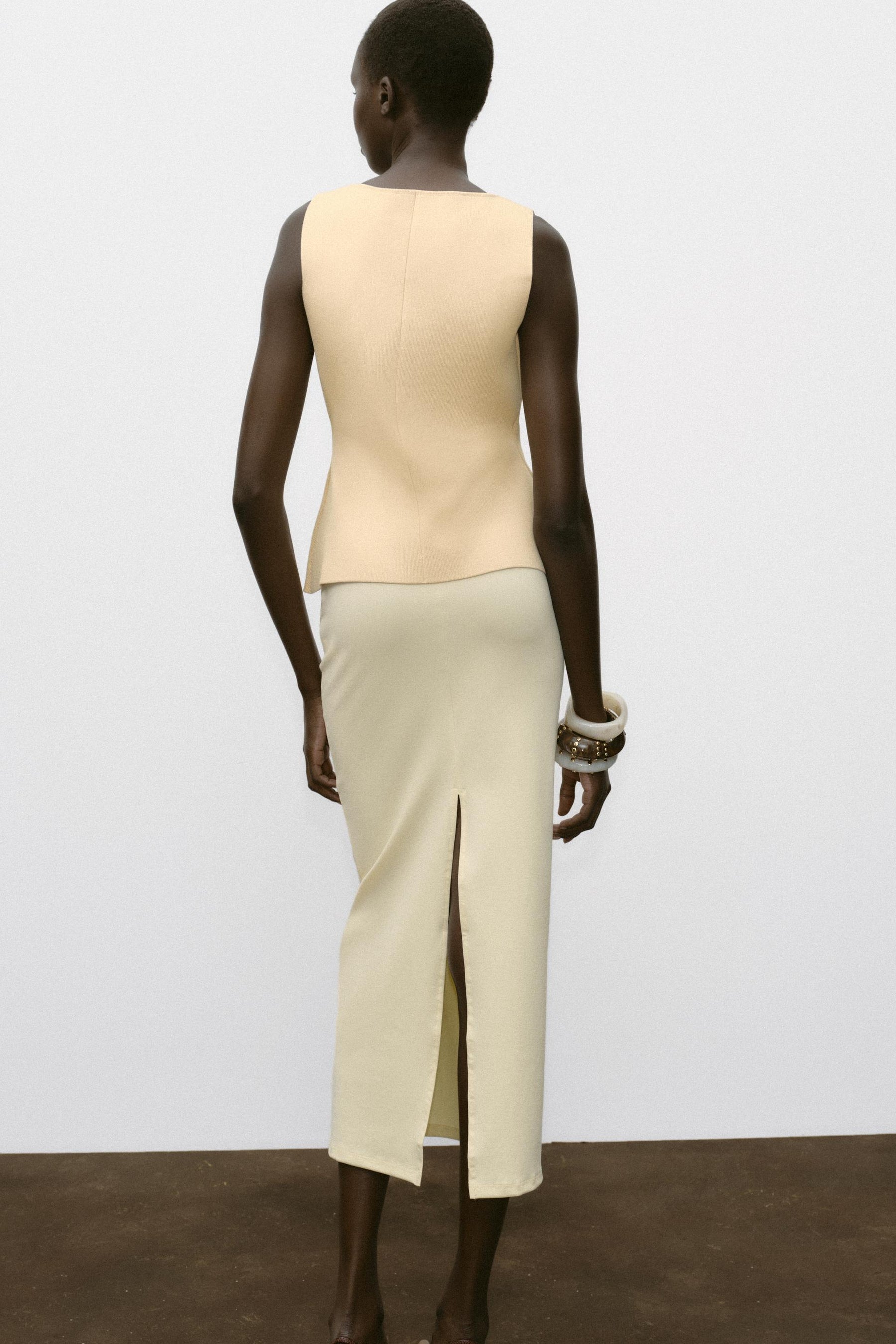 BUTTONED KNIT WAISTCOAT - Image 5