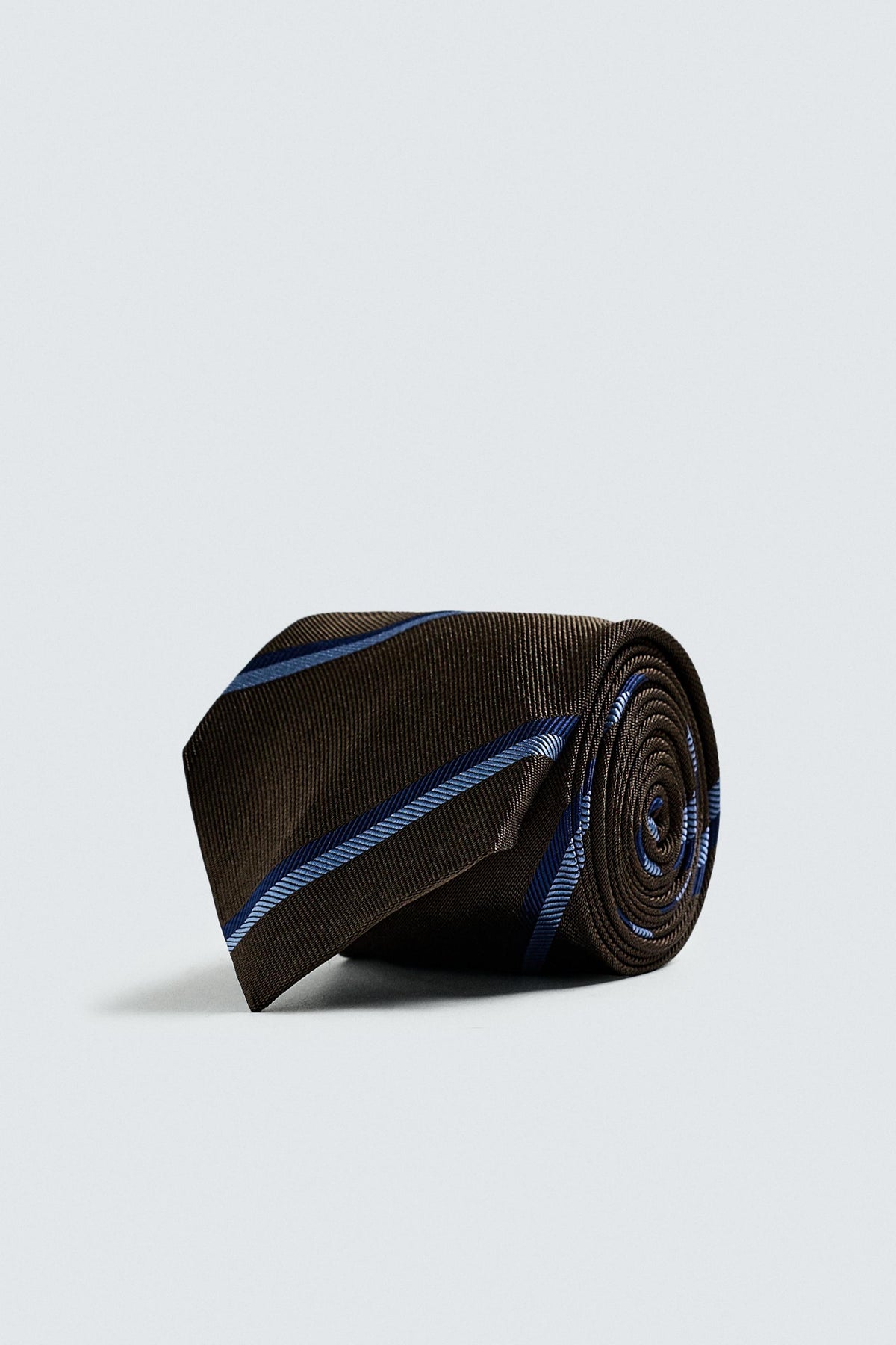100% SILK STRIPED TIE - Image 1