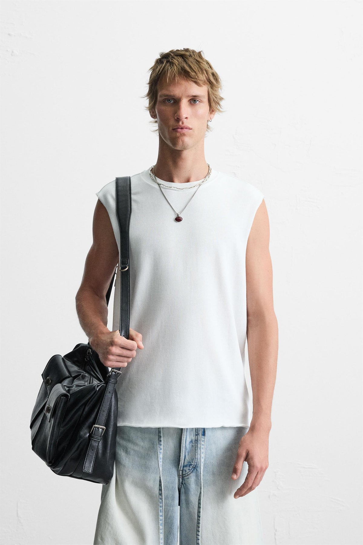 IRREGULAR KNIT TANK TOP - Image 2