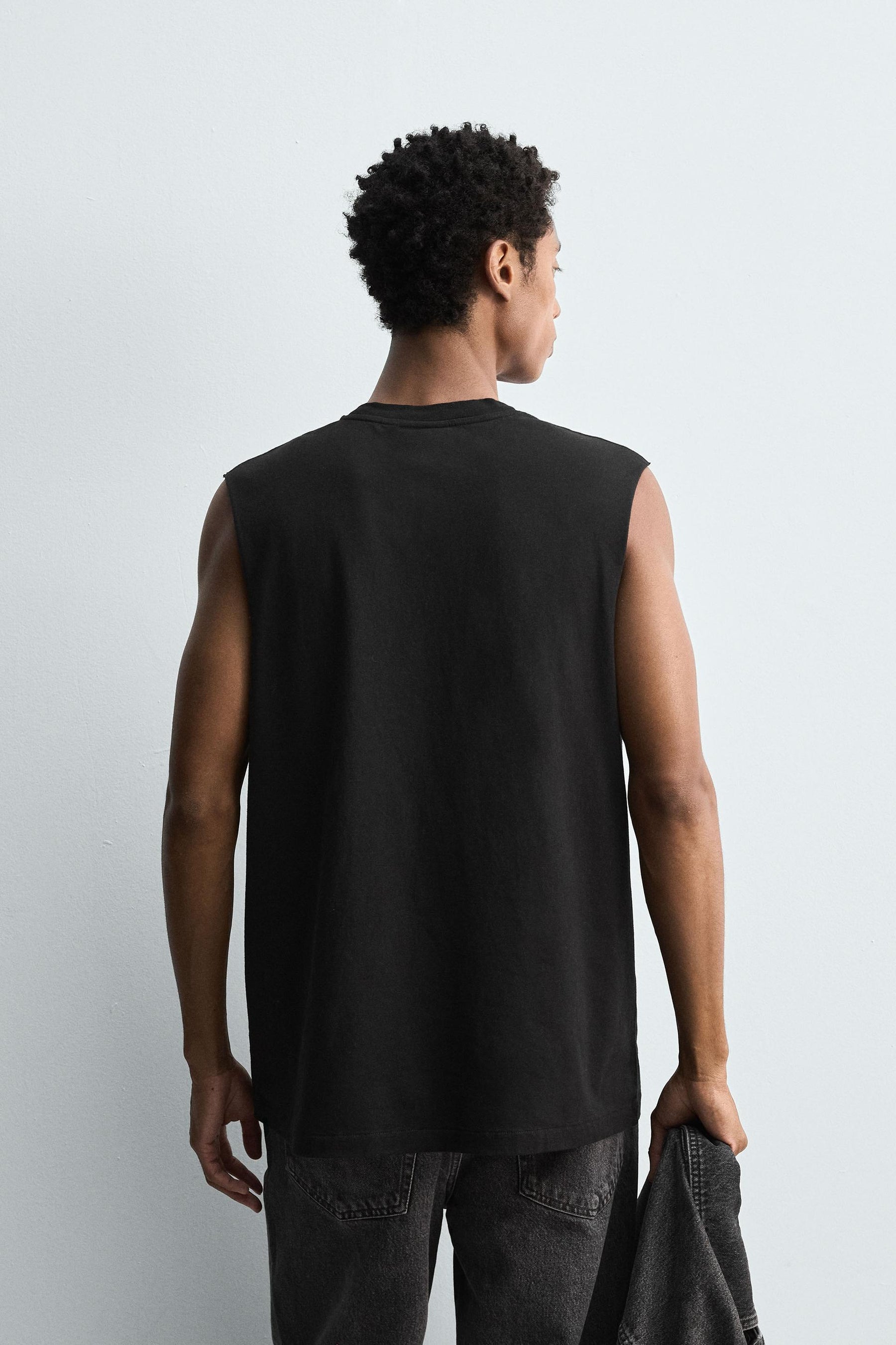 LIGHTWEIGHT TANK T-SHIRT - Image 3